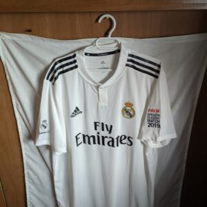 Real Madrid - player issue Corazon Classic Match