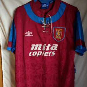 Aston Villa - 9 Savo Milosevic