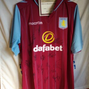 Nueva - Aston Villa - con firmas