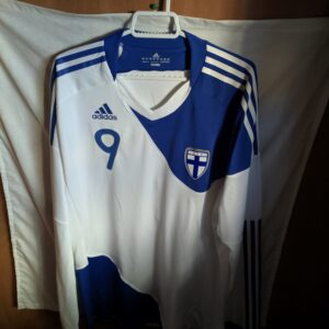 Match Worn - Seleccion de Finlandia - dorsal 9 (Mikael Forssell)