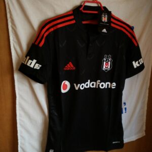 Nueva - Besiktas