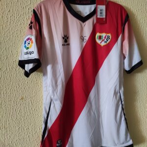 Nueva y player issue - Rayo Vallecano - dorsal 8