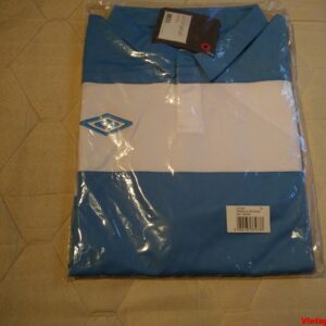 Nueva - Umbro - manga larga