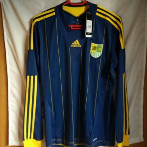 Nueva y Player Issue - FC Metalist Kharkiv (Ucrania)