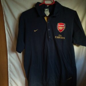 Polo del Arsenal FC