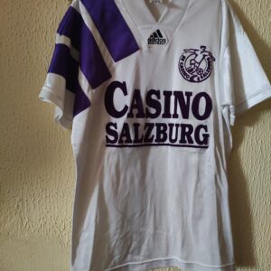 SV Casino Salzburg (Austria) - dorsal 10