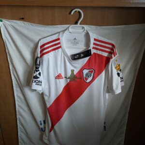 (Replica) Nueva - River Plate - final Libertadores