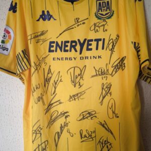 Nueva - AD Alcorcon - firmada por la plantilla - signed