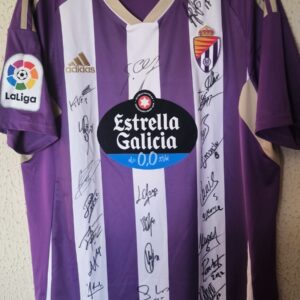 Real Valladolid - firmada por la plantilla