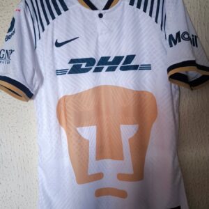 Player Issue / Worn - Pumas UNAM - 33 Dani Alves