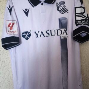 Match Worn - Real Sociedad - 4 Martin Zubimendi
