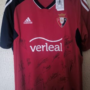 Nueva - CA Osasuna - firmada por la plantilla