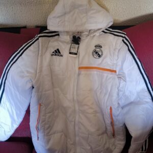 Nueva - Real Madrid CF - abrigo parka anorak chaqueta frio