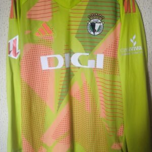 Player Issue - Burgos CF - 1 Loic Badiashile