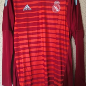 Nueva y Player Issue - Real Madrid CF