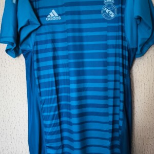 Nueva y Player Issue - Real Madrid CF