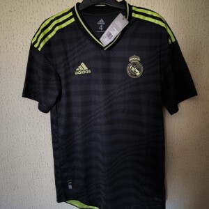 Nueva - Real Madrid - player issue
