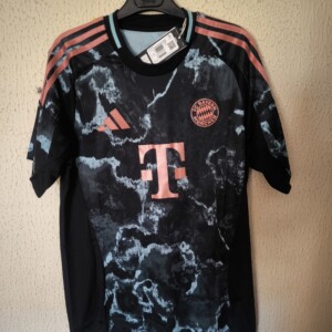 Nueva - Bayern de Munich Munchen