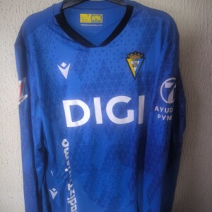 Player Issue / Match Worn pretemporada- Cadiz CF - 27 Ruben Rubio