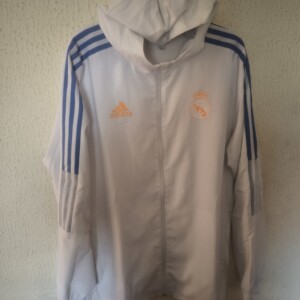 Real Madrid CF - prematch player worn
