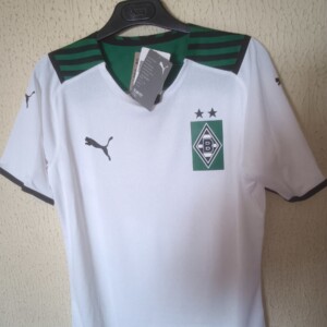 Nueva - Borussia Monchengladbach - player issue authentic