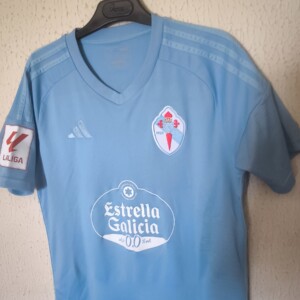 Match Worn y firmada vs Girona - Celta de Vigo - 8 Fran Beltran - centenario