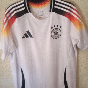 Seleccion de Alemania - player issue version